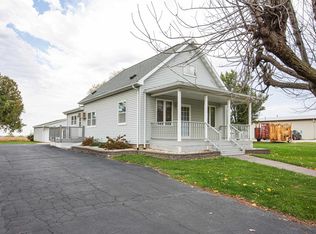 3205 N Percival St, Hazel Green, WI 53811