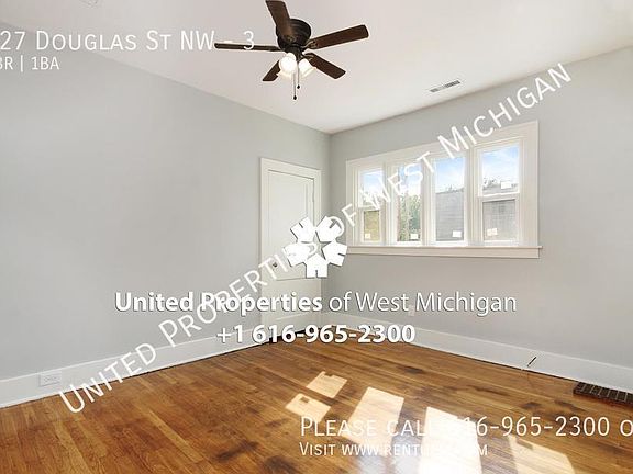 4th image of 827 Douglas St NW #3