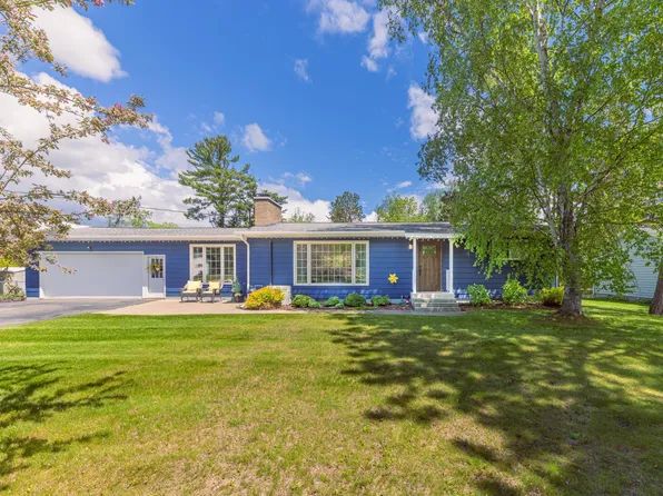 112 Donovan Dr, Grand Rapids, MN 55744