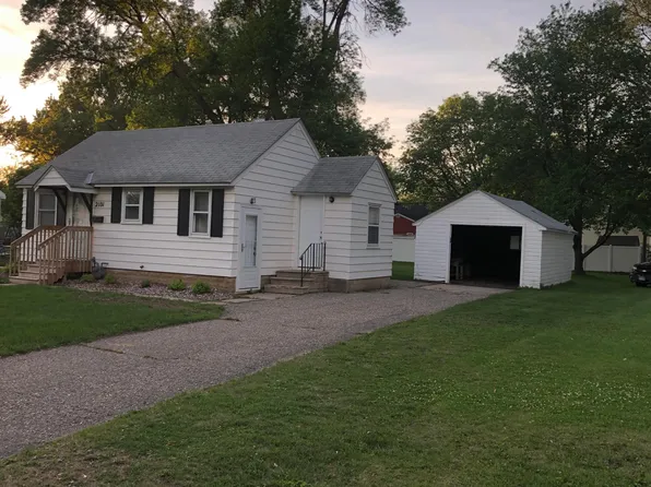 2101 5th Ave NE, Austin, MN 55912