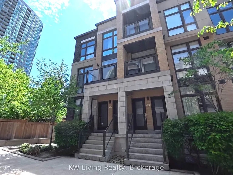 11 Eldora Ave #11 — Photo 2