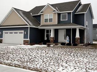 3105 Summerhill Ln, Bay City, MI 48706