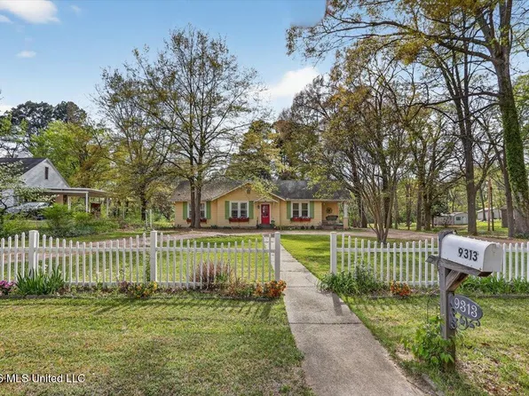 9313 Pigeon Roost Rd, Olive Branch, MS 38654