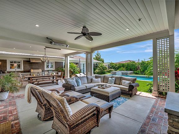 3rd image of 3651 Liggett Dr