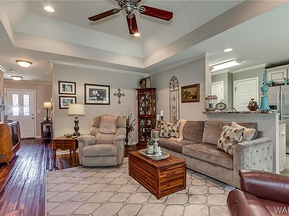 5th image of 5071 Easton Dr