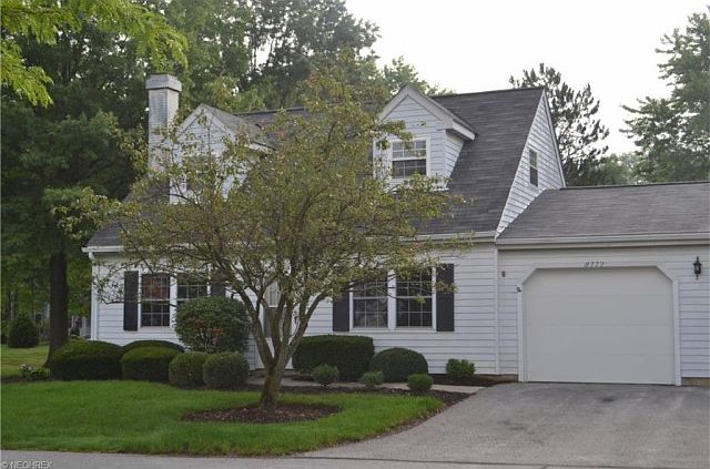 1st image of 8772 E Brook Cir