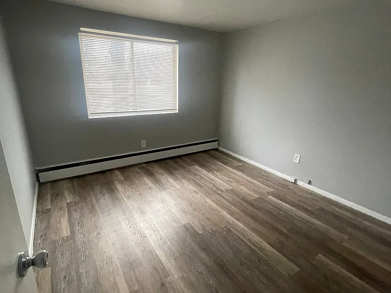 Concord House Apartments — Photo 19