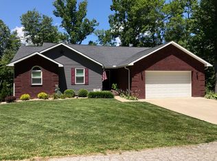 123 Pinecrest Dr, Washington, WV 26181