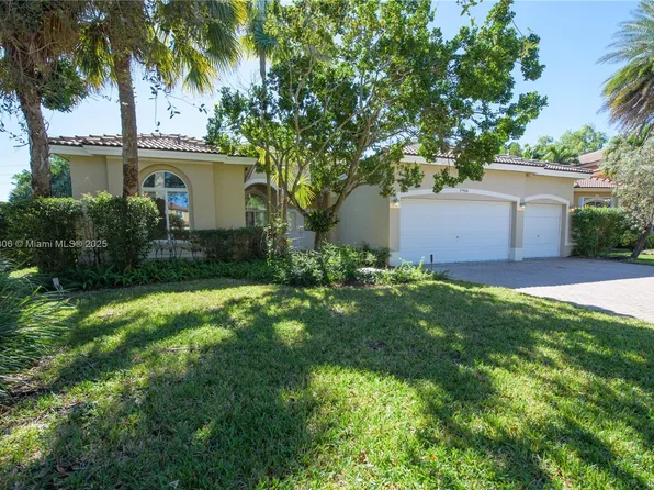 1966 SE 23rd Ct, Homestead, FL 33035