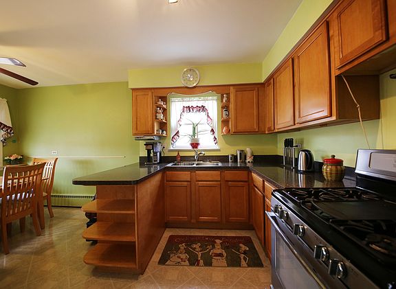 3rd image of 2444 N 78th Ave