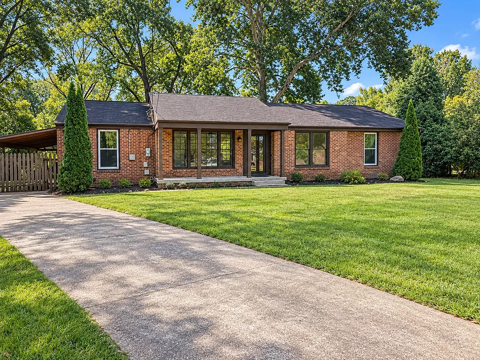 2313 Lynn Rd NW