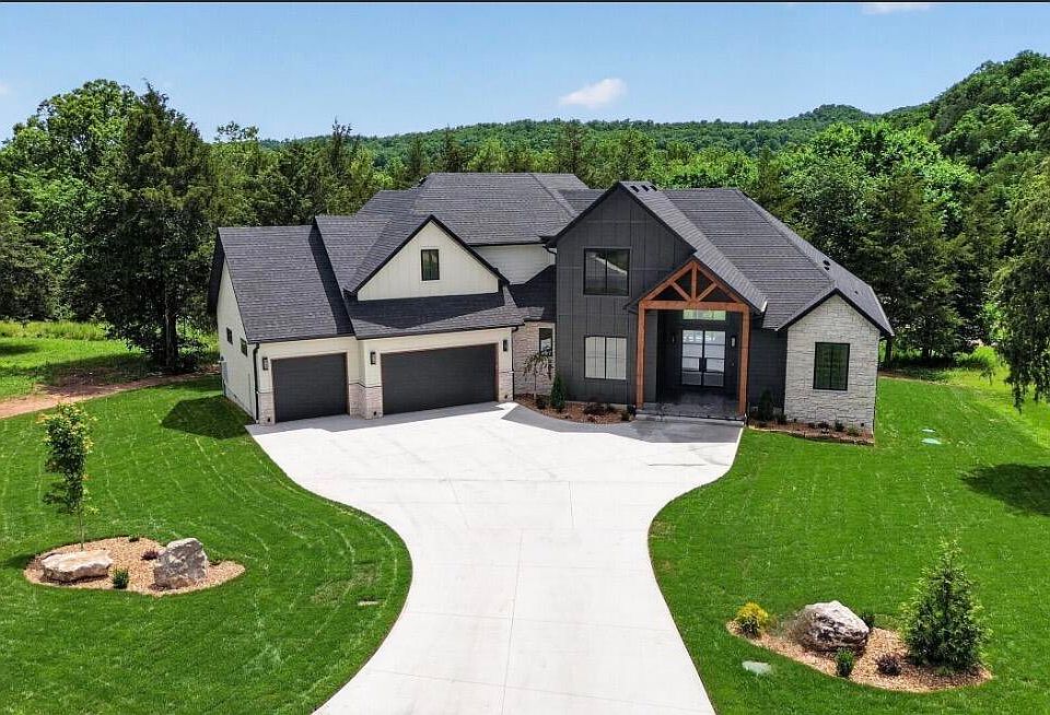 1st image of 768 Seven Pines Drive