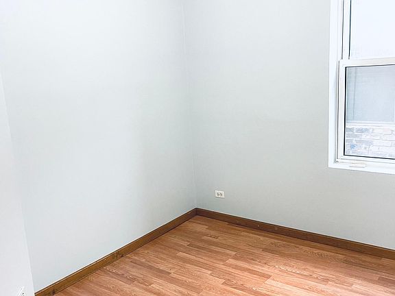 2nd image of 1251 N Paulina St #2