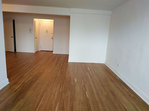 4th image of 8401 Main St #3