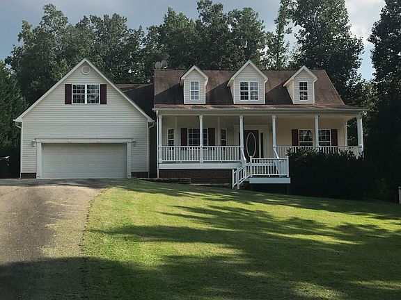 3rd image of 195 Howard Rd