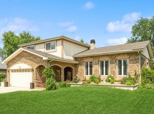 13535 Idlewild Dr, Orland Park, IL 60462