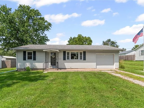 709 E Prospect St, Cameron, MO 64429