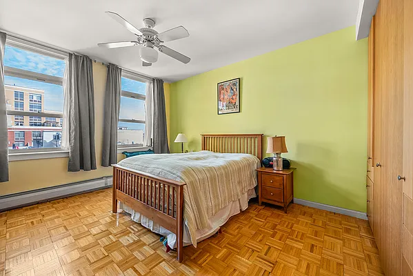 Sold by BLU Real Estate | media 10