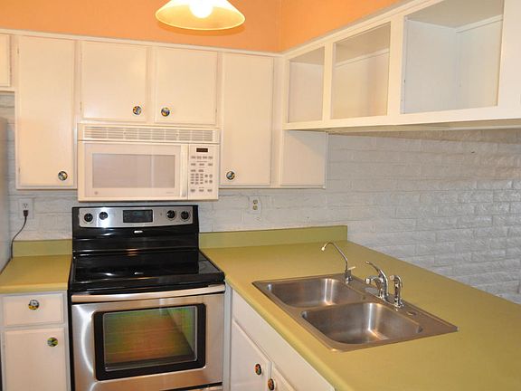 5th image of 7806 E Kenyon Dr