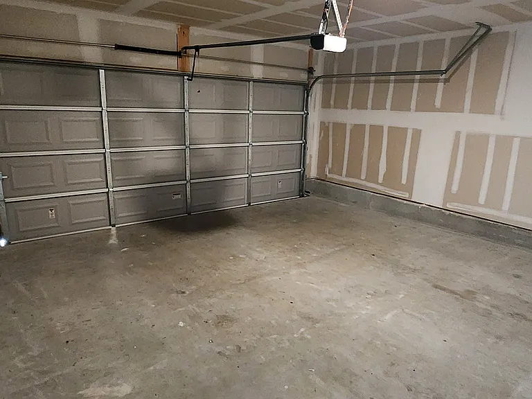 2815 Charpak Dr — Photo 35