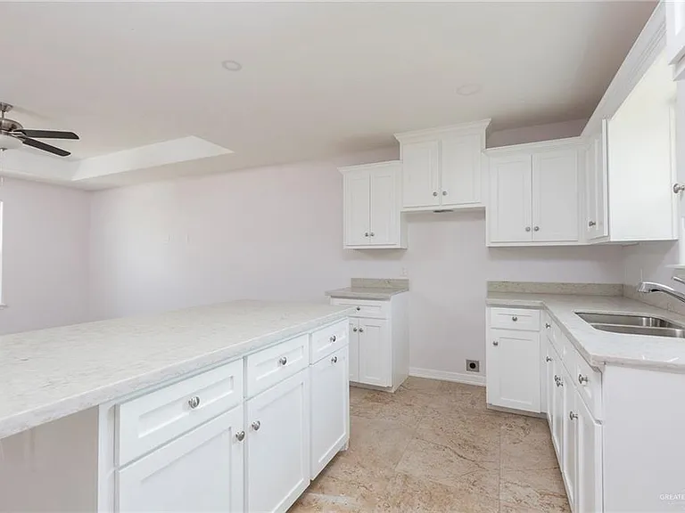 624 N Texas Ave — Photo 8