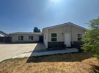 4361 Alamitos St, Montclair, CA 91763