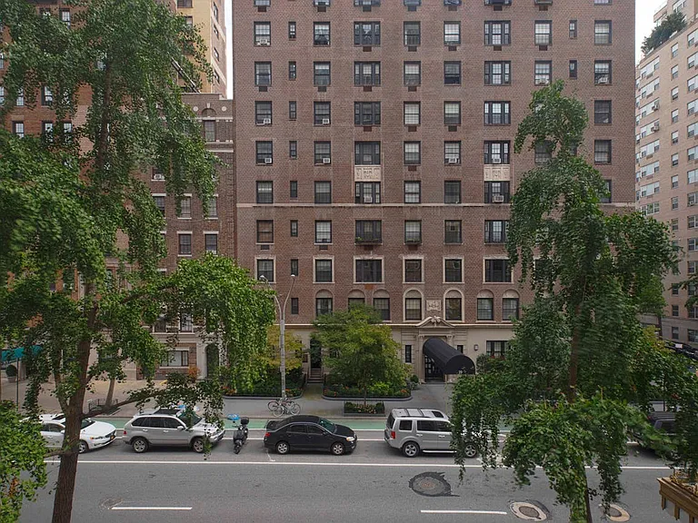 24 5th Ave #315 — Photo 13