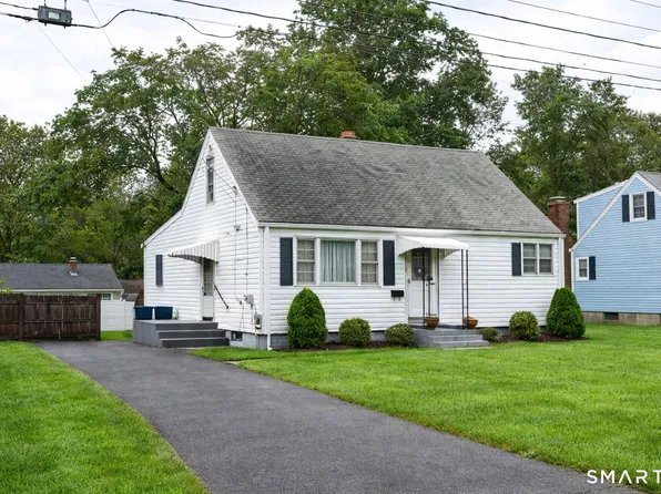 63 Richfield Road, Bridgeport, CT 06606