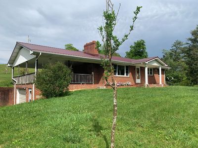 21131 McCann Rd, Damascus, VA, 24236