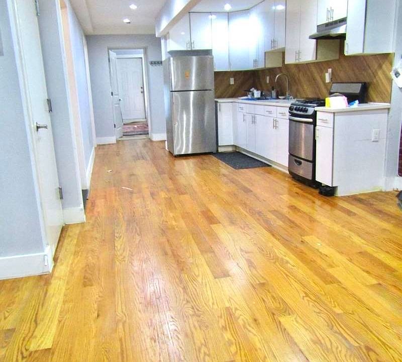 1st image of 494 Marion St #1