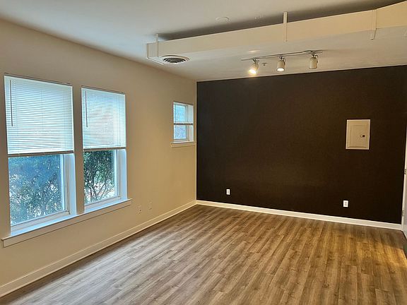 5th image of 510 McIntire Rd #3