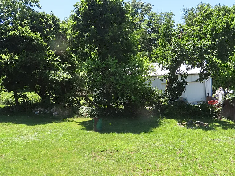 1008 Reading Ave — Photo 44
