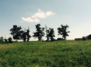 1500 Shook Dr, Cave Springs, AR 72718