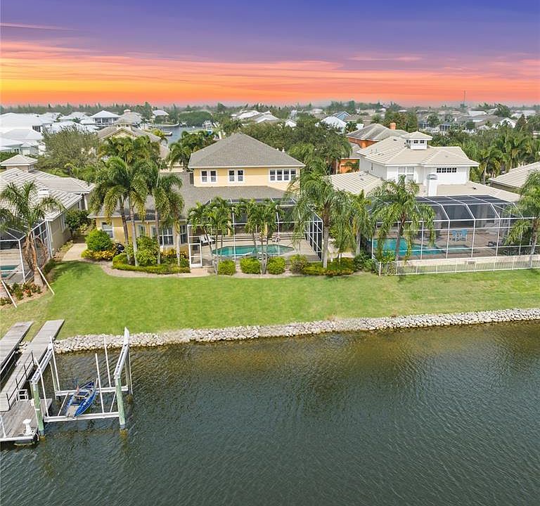 516 Mirabay Blvd, Apollo Beach, FL 33572 MLS U8221699 Zillow