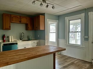 32 Forest Ave #2, Greenfield, MA 01301