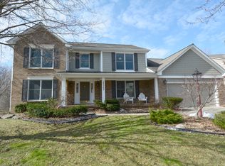 25363 Sullivan Ln, Novi, MI 48375