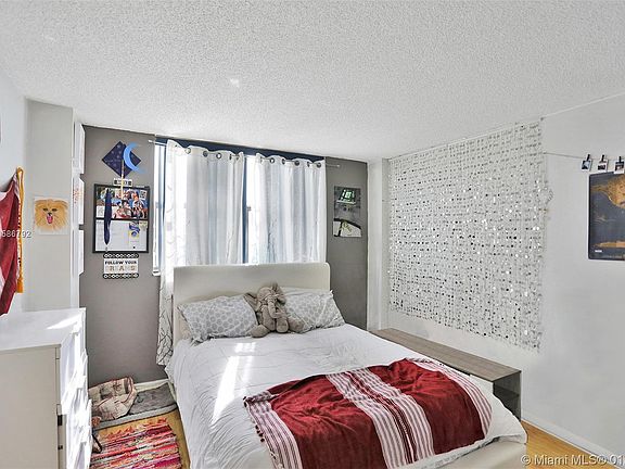 5th image of 210 174th St APT 1603