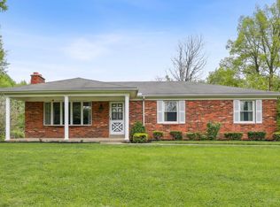 852 Martini Rd, Cincinnati, OH 45233