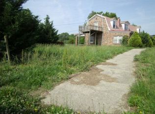 200 Wagon Wheel Ln, Saxe, VA 23967