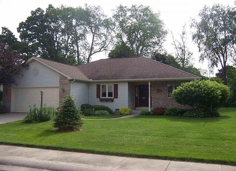1st image of 52584 Westgate Dr