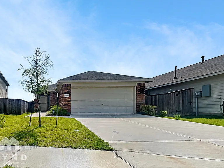18515 Cepagatti Dr — Photo 1