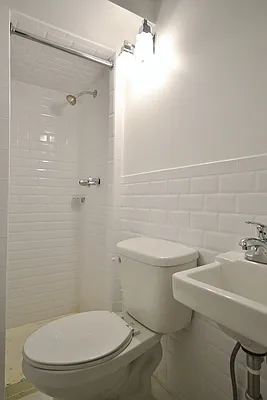 Rented by Bold New York | media 25