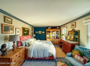 9 Weaver St, Greenwich, CT 06831