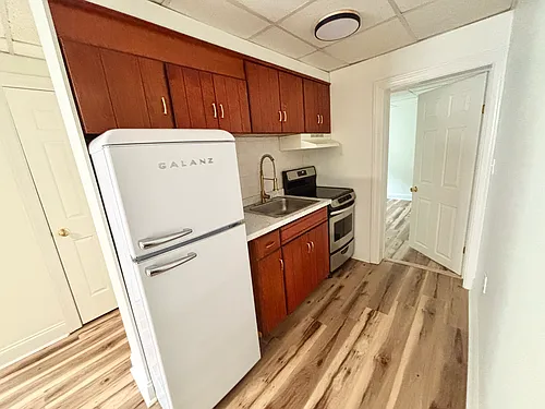 520 Fremont St Photo 1