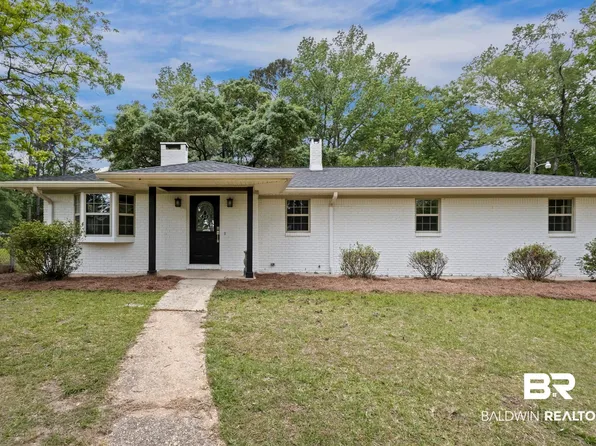 211 N Dobson Ave, Bay Minette, AL 36507