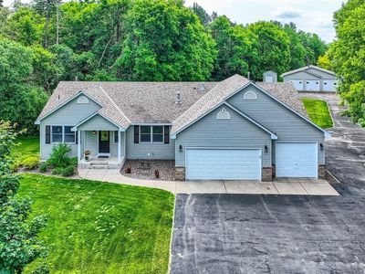 7023 256th St, Wyoming, MN, 55092