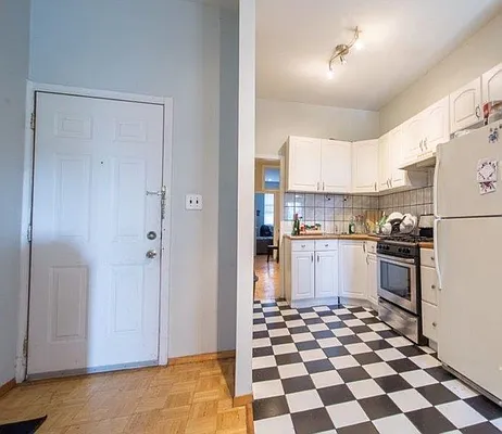 Rented by Nooklyn NYC LLC | media 46