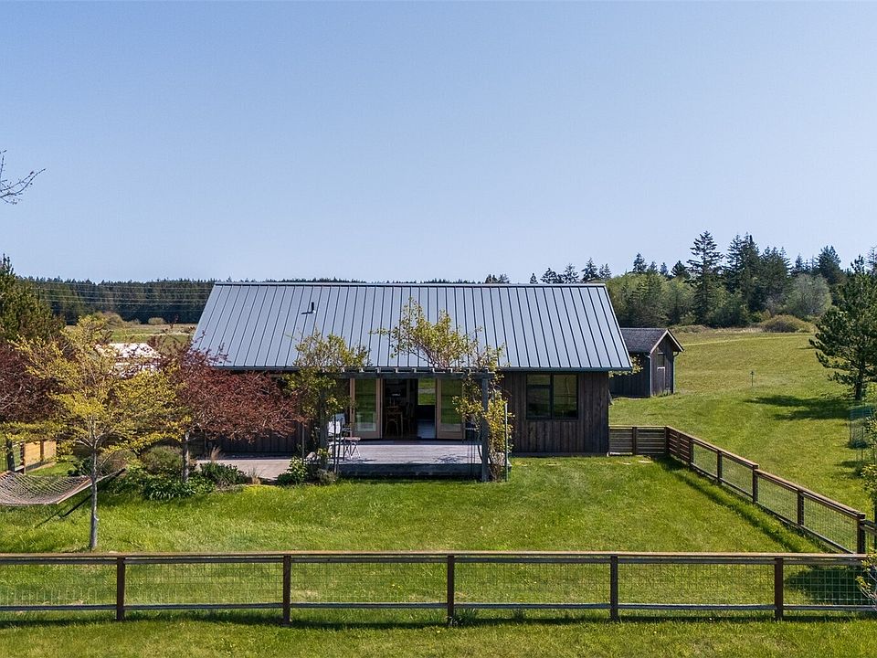 1st image of 140 Sweetbrier Lane