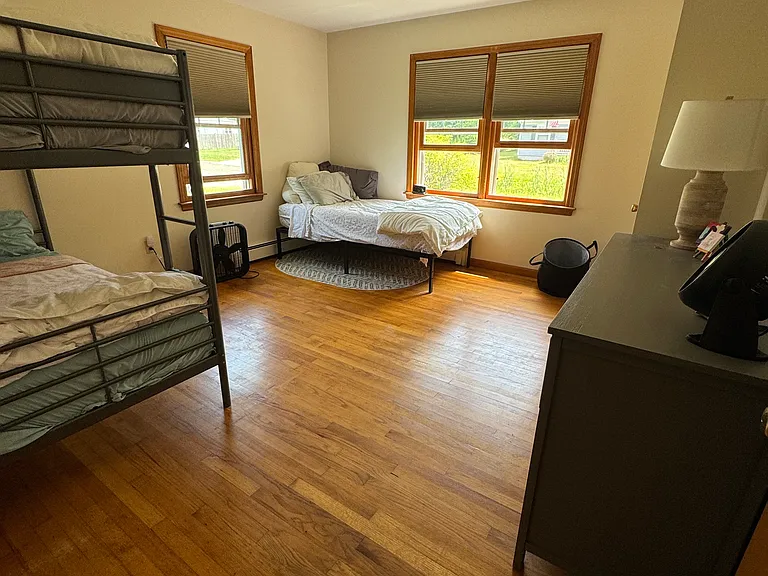 15 Iris Ave — Photo 11