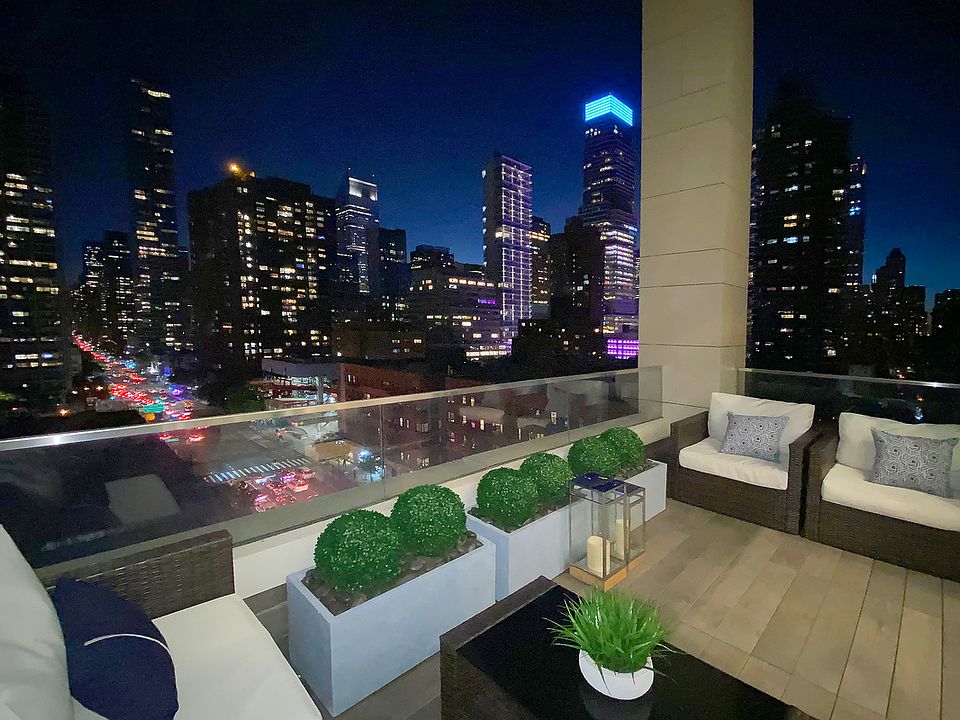 1st image of 301 E 61st St #9A